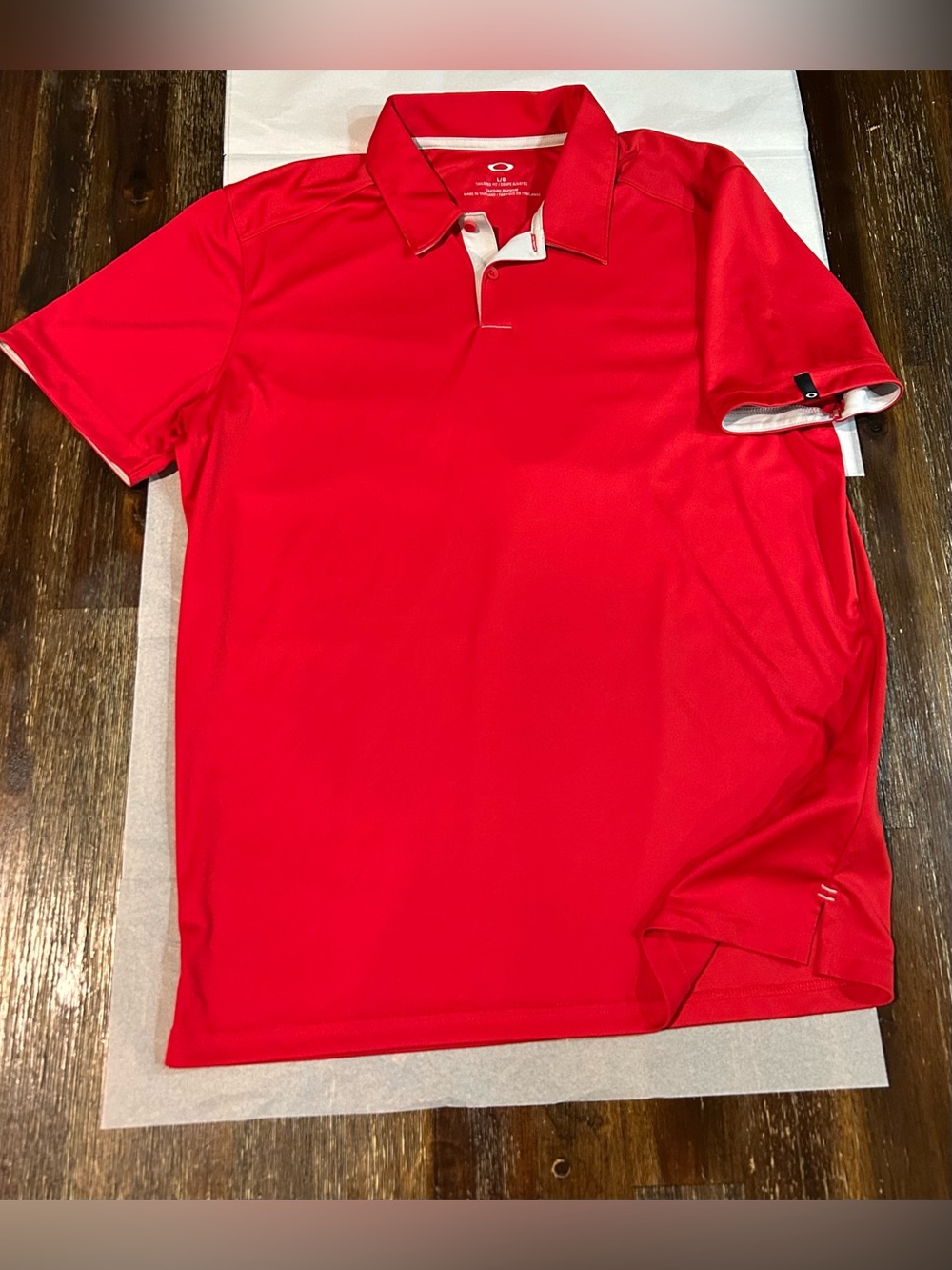 NWOT Oakley men's golf polo shirt